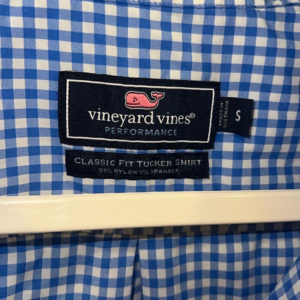 Vineyard Vines check pattern performance shirt me… - image 2